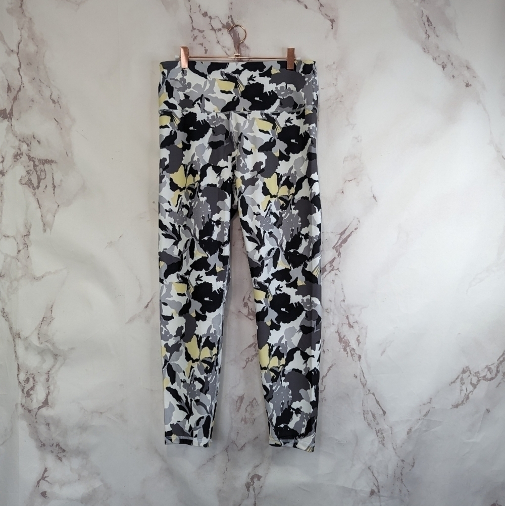 Balance Collection Leggings Womens XL Gray White High Rise Contender Luxe